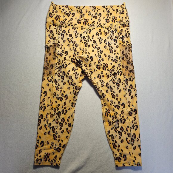 FABLETICS CHEETHA PRINT CROPPED LEGGINGS WITH POCKETS SIZE 2X - Picture 1 of 9